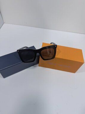 Louis Vuitton Women's Authentic Sunglasses